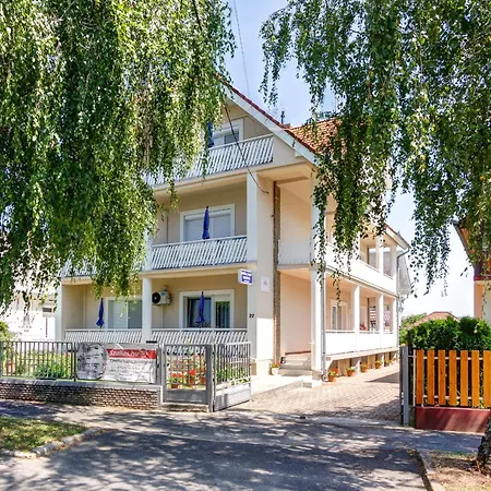 Penzion Familia Szabo Vendeghaz Hévíz
